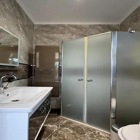 Karagedik Private With Pool