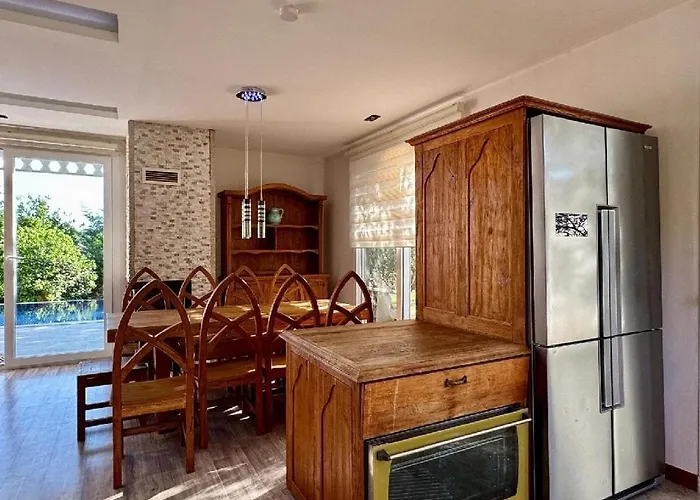 Karagedik Private With Pool Villa