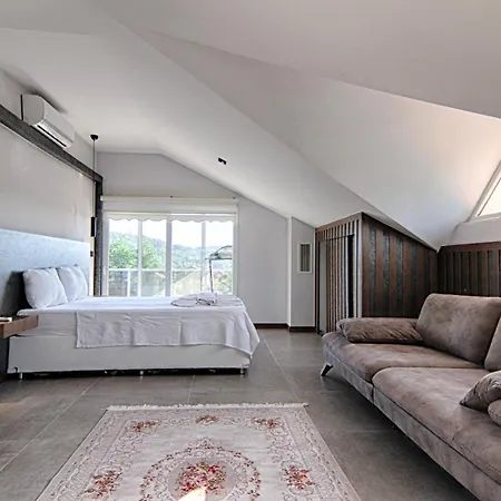 Karagedik Private With Pool Villa