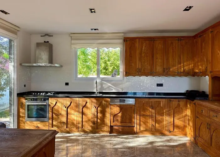 Willa Karagedik Private With Pool *